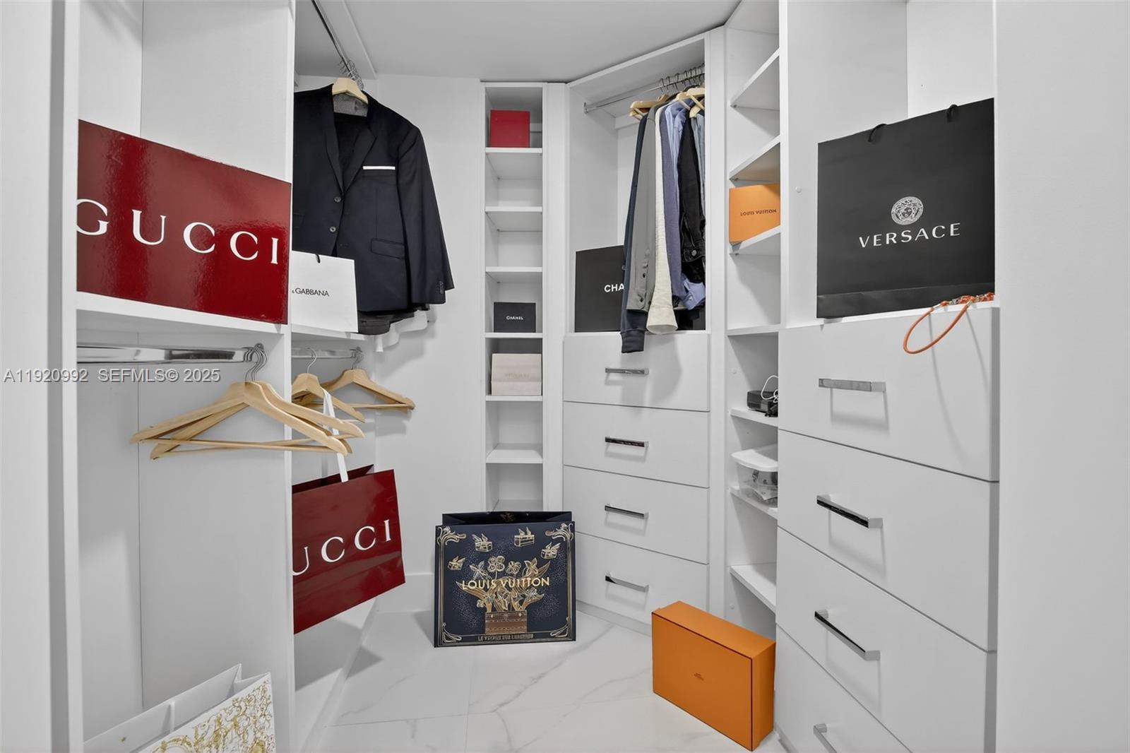 MYSTIC POINTE CONDO NO TH - Residential