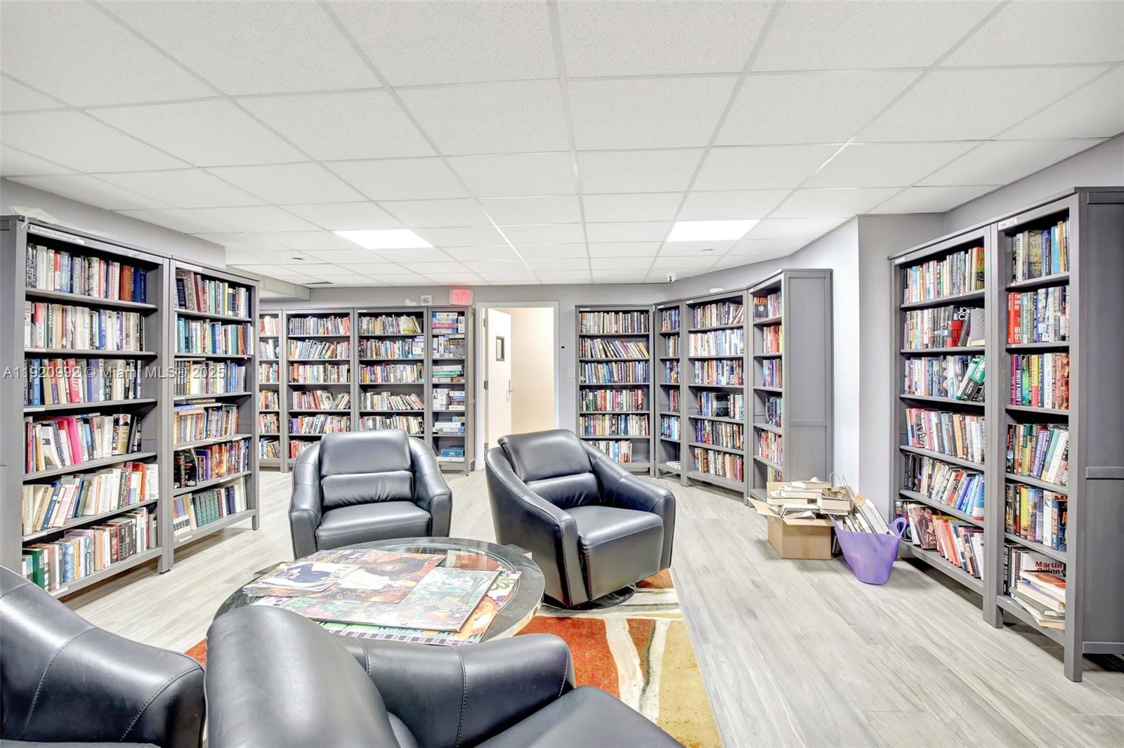 MYSTIC POINTE CONDO NO TH - Residential