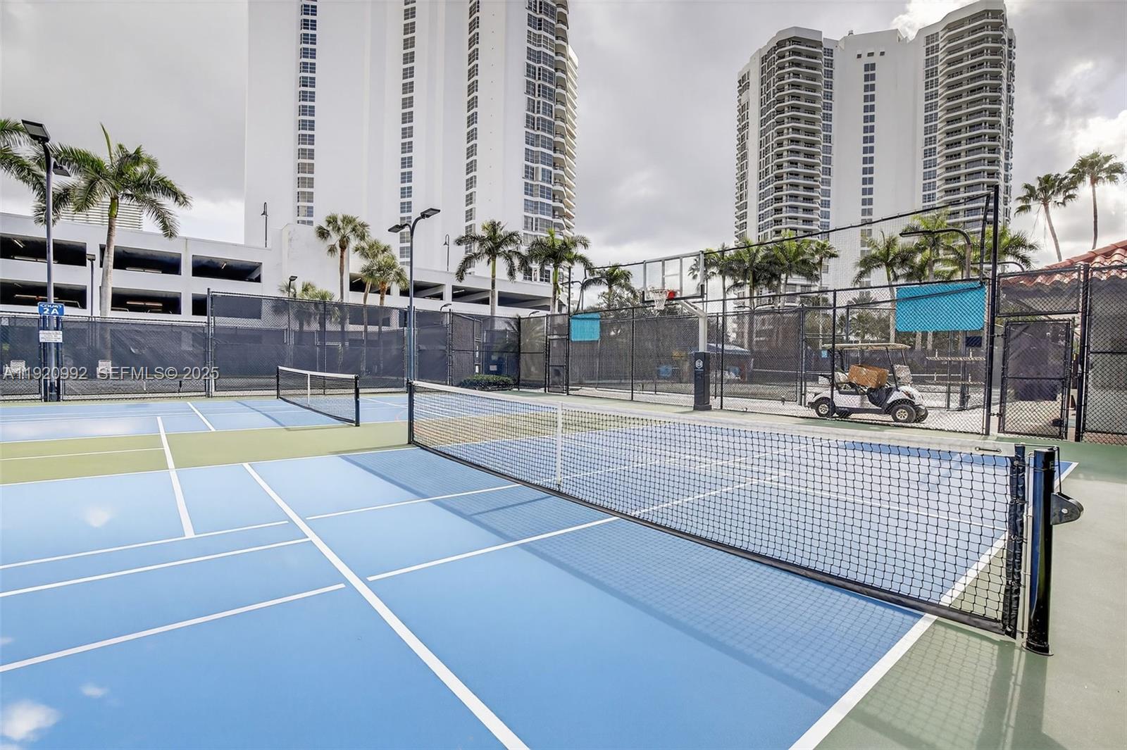 MYSTIC POINTE CONDO NO TH - Residential