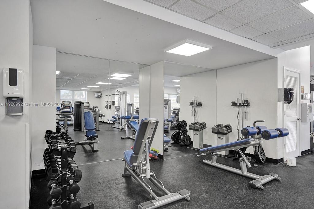 MYSTIC POINTE CONDO NO TH - Residential