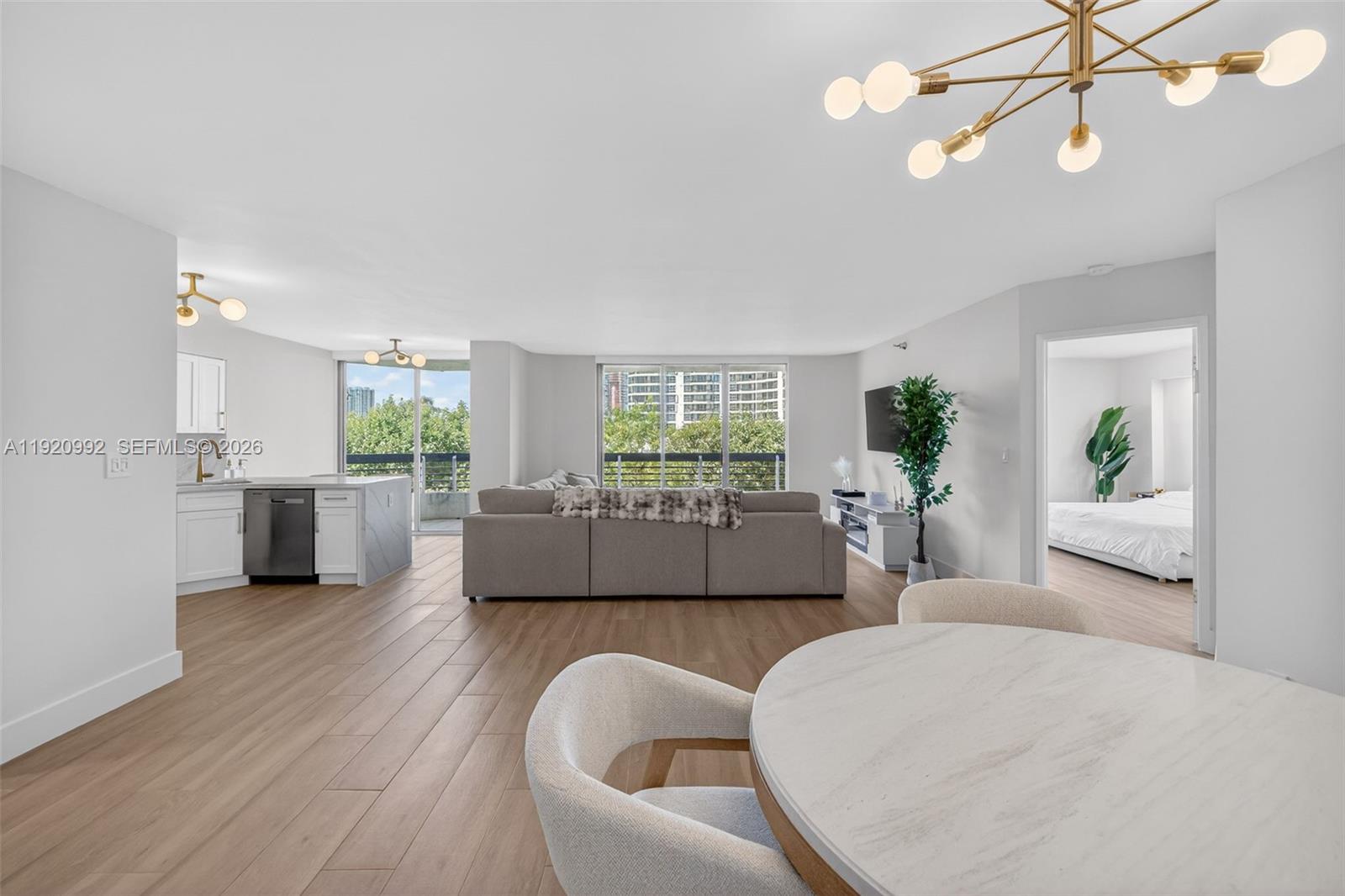 MYSTIC POINTE CONDO NO TH - Residential