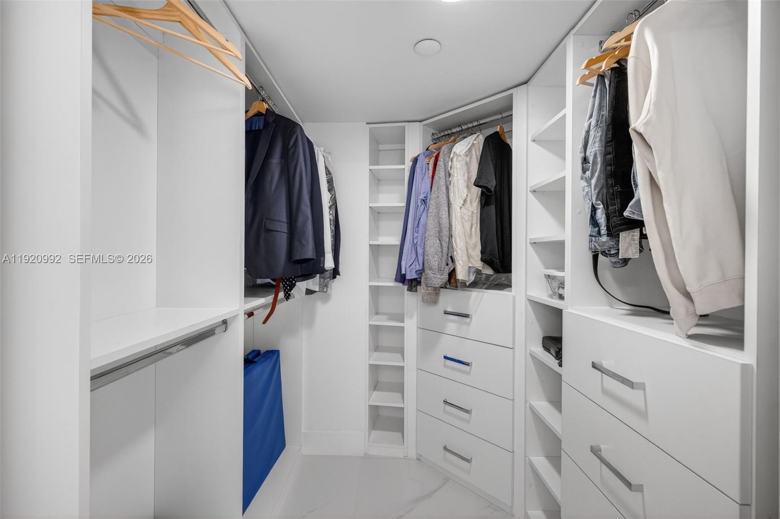 MYSTIC POINTE CONDO NO TH - Residential