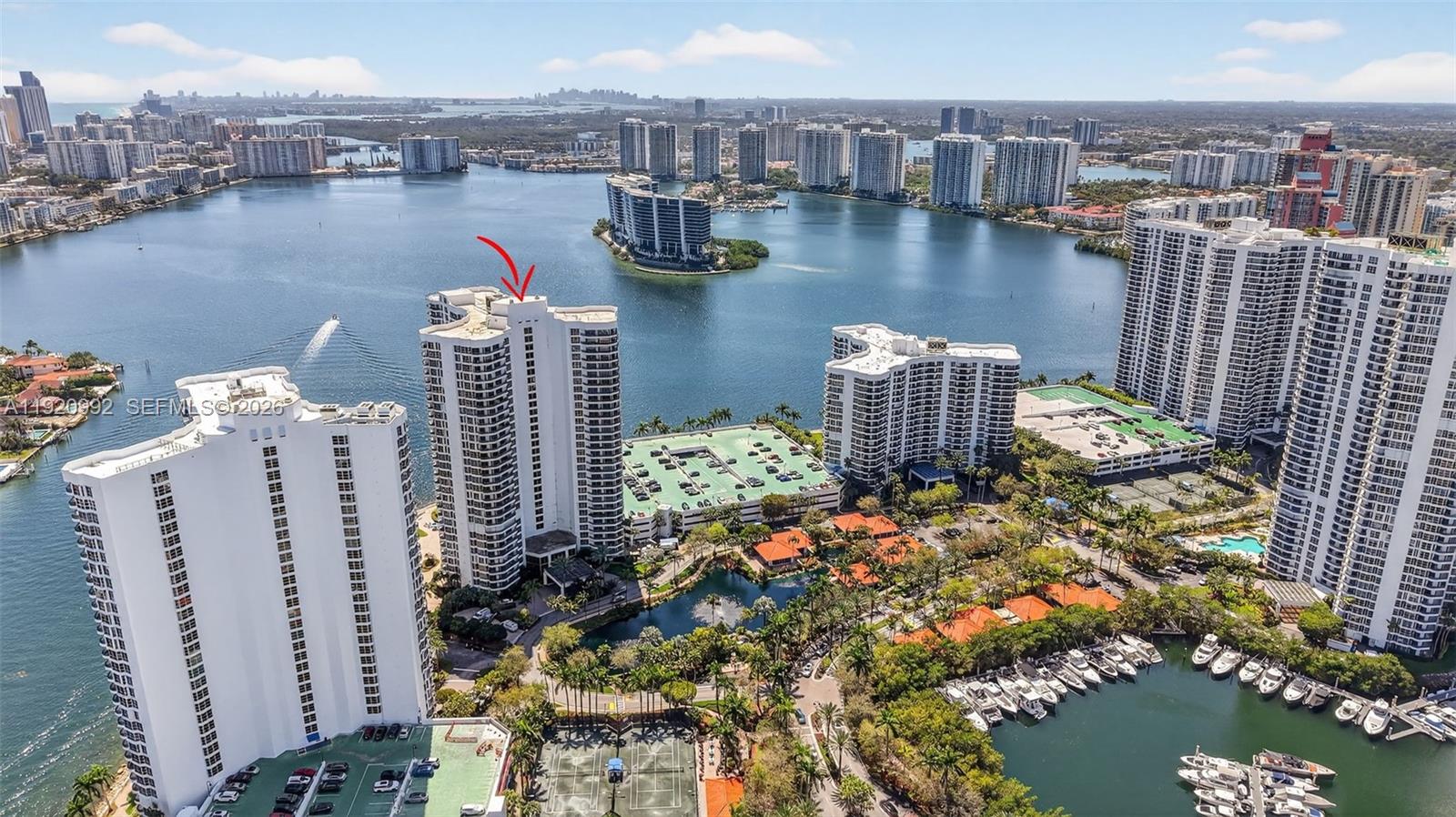 MYSTIC POINTE CONDO NO TH - Residential