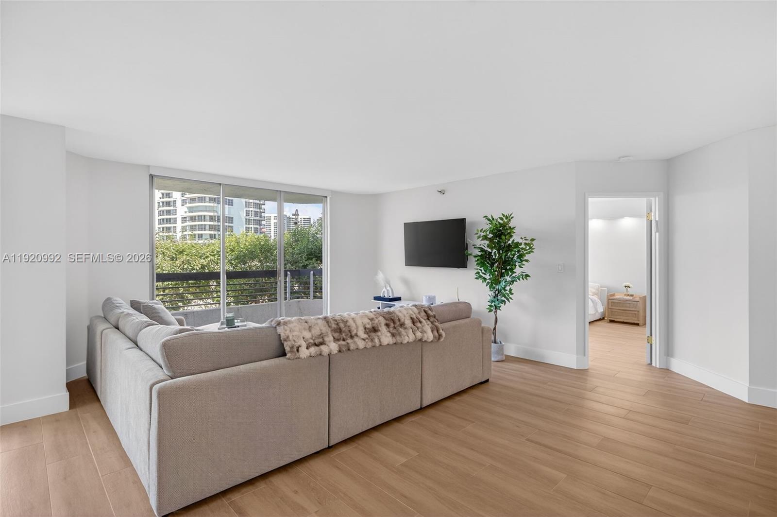 MYSTIC POINTE CONDO NO TH - Residential