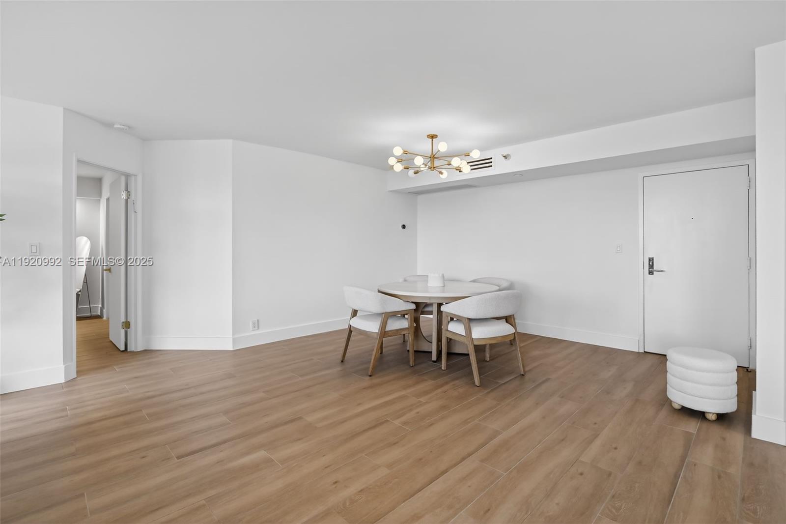 MYSTIC POINTE CONDO NO TH - Residential