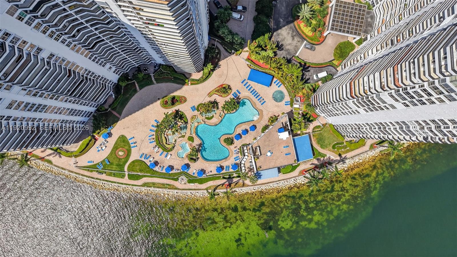 MYSTIC POINTE CONDO NO TH - Residential