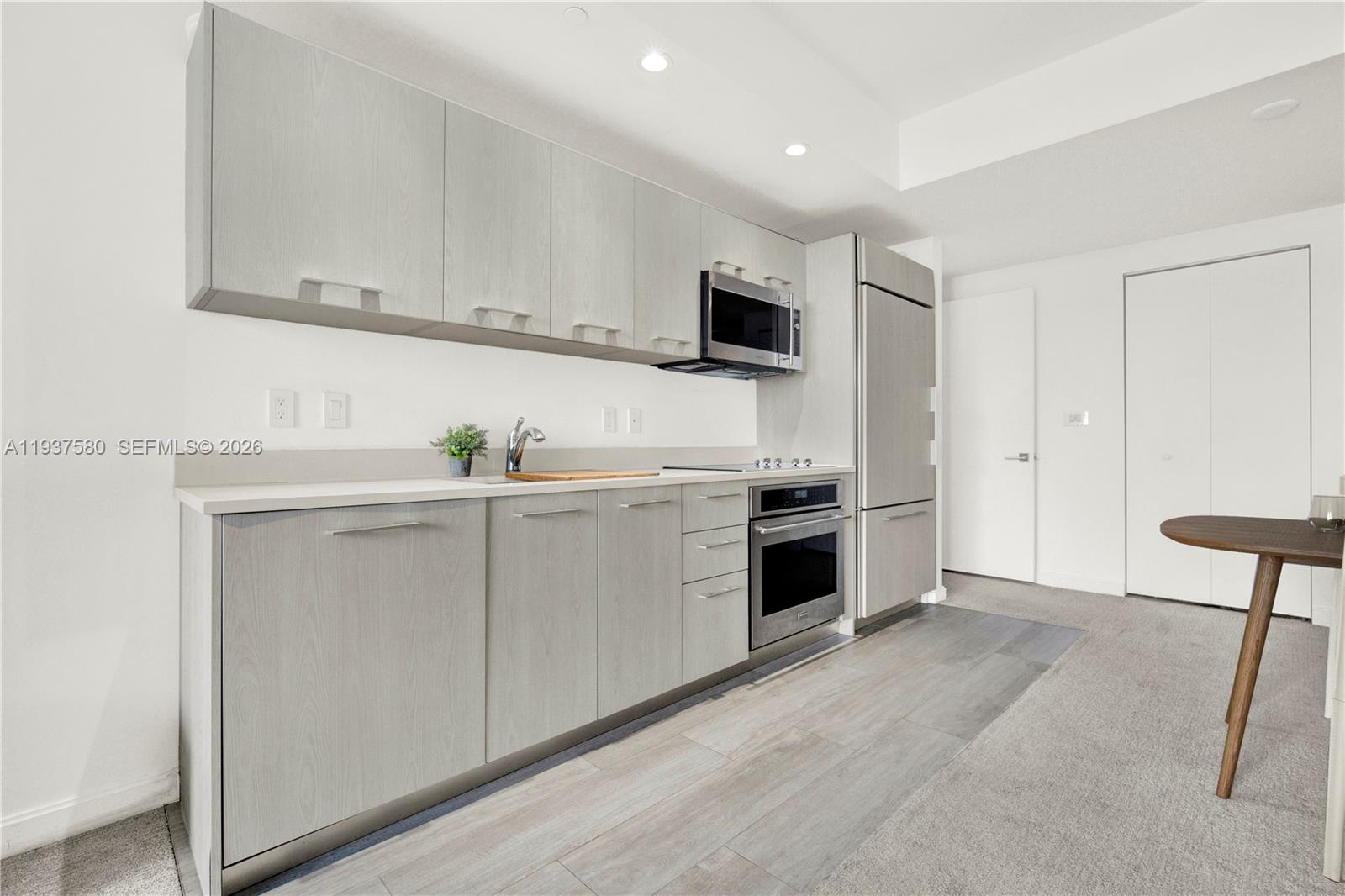 BRICKELL HEIGHTS EAST CON - Residential