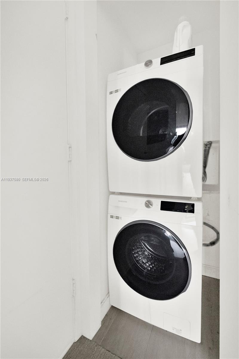 BRICKELL HEIGHTS EAST CON - Residential