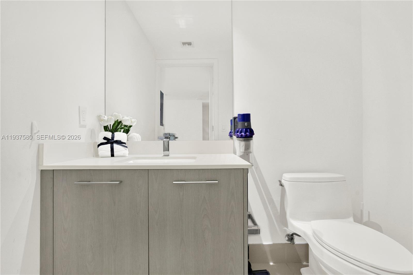 BRICKELL HEIGHTS EAST CON - Residential