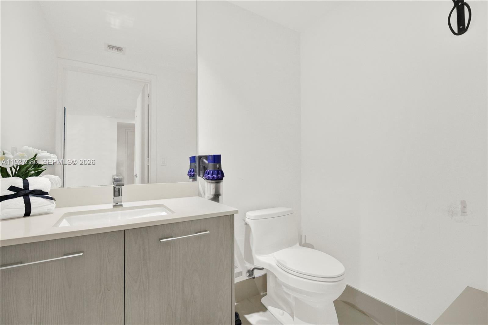 BRICKELL HEIGHTS EAST CON - Residential