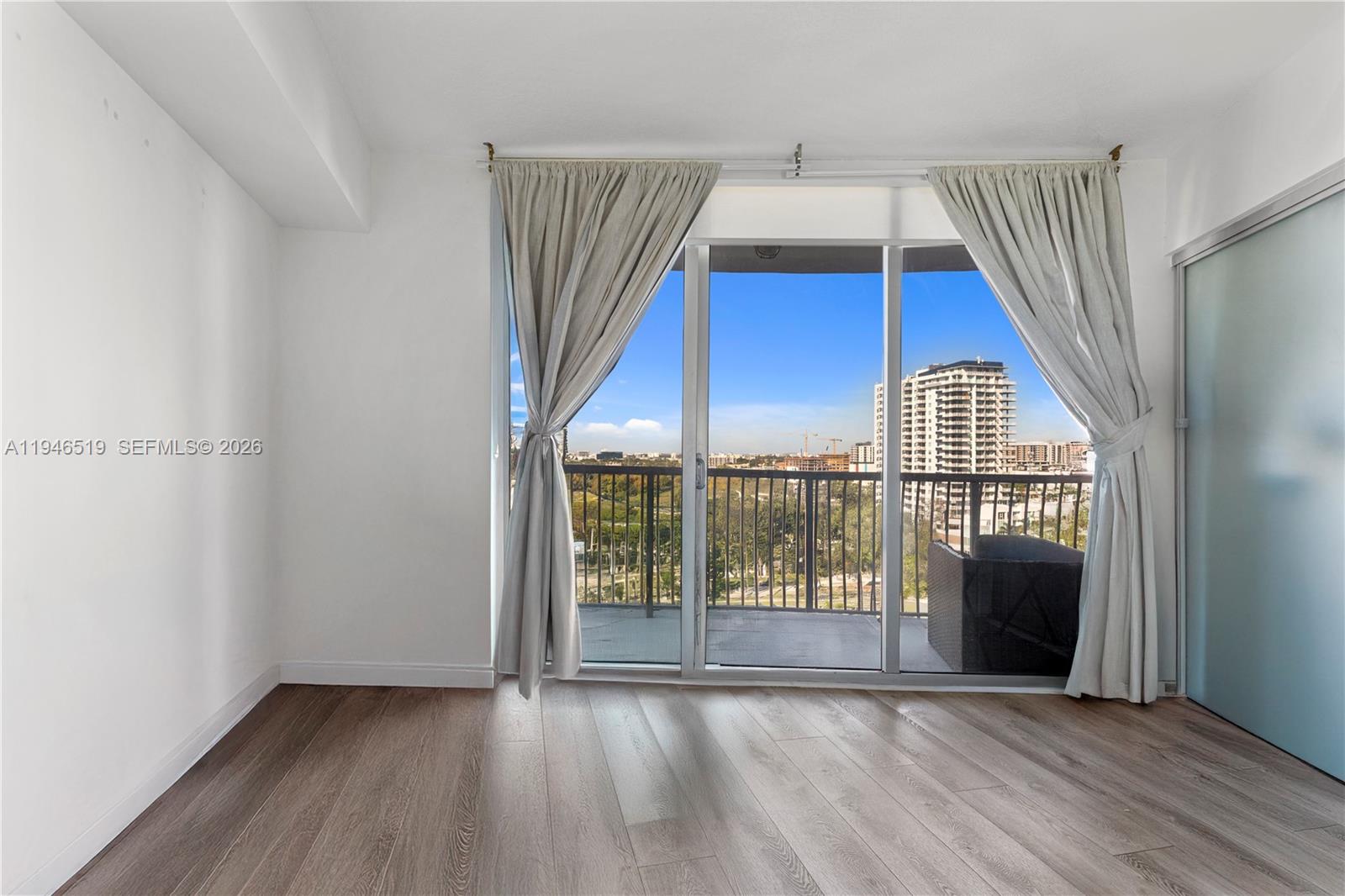 OPERA TOWER CONDO - Residential