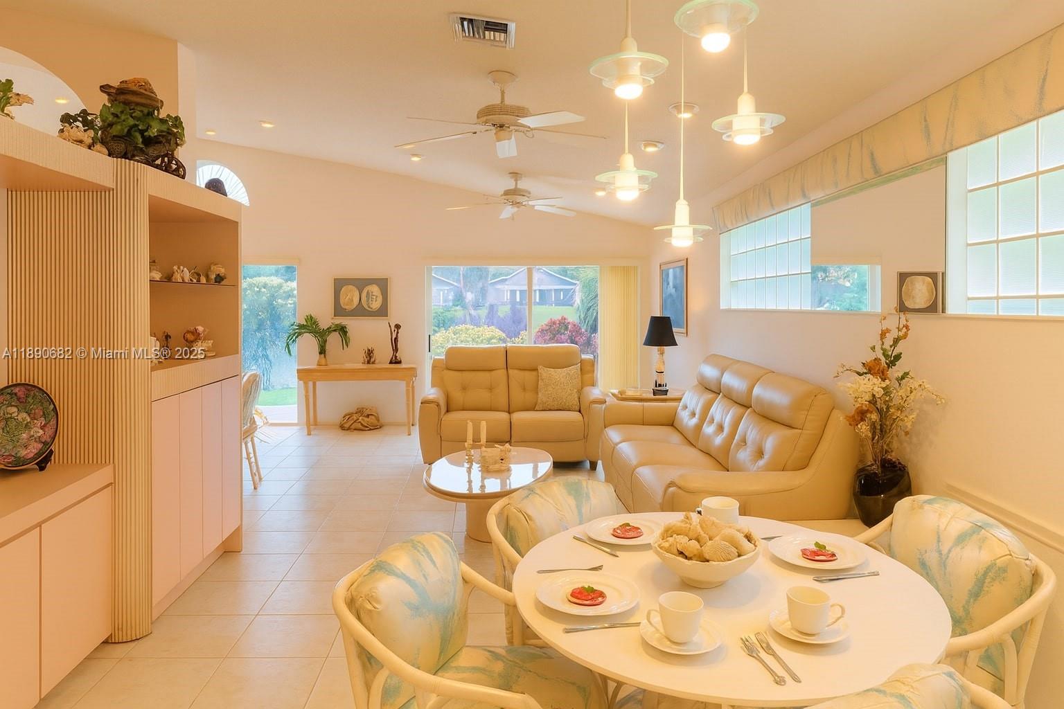9755 Harbour Lake Cir