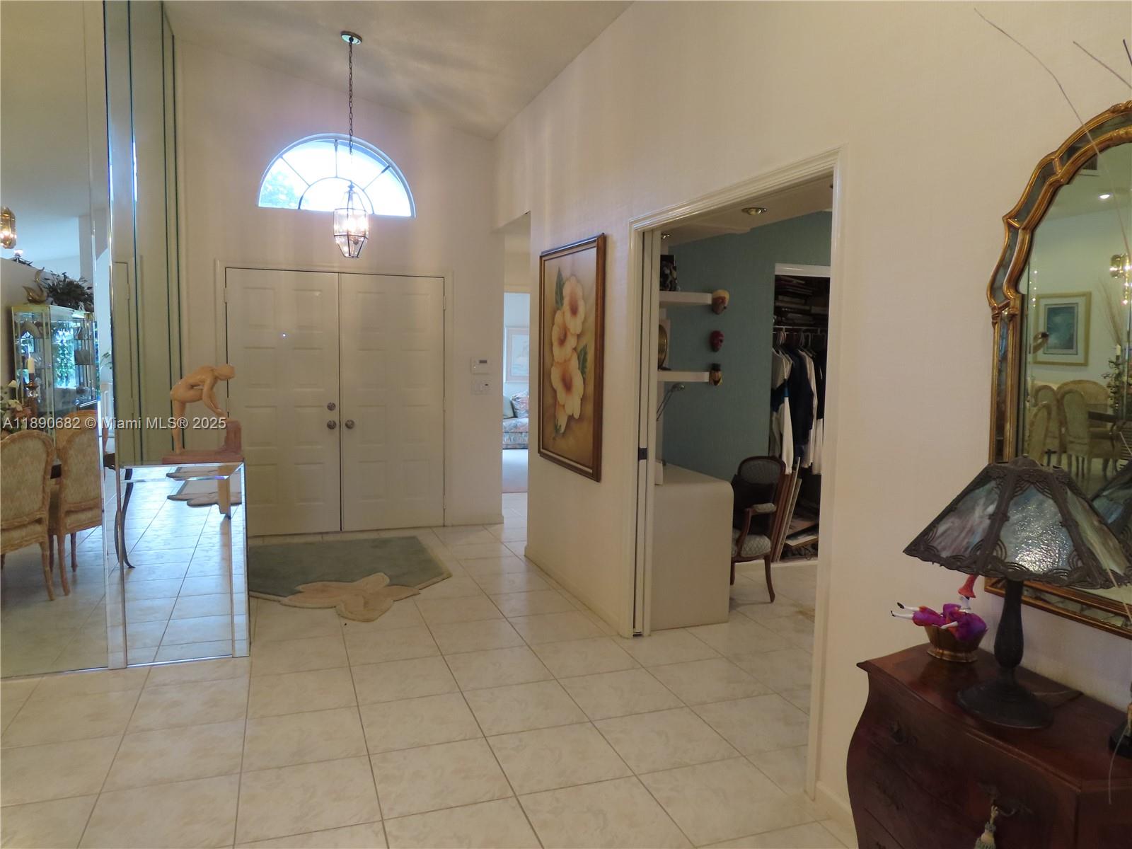 PALM ISLES - Residential