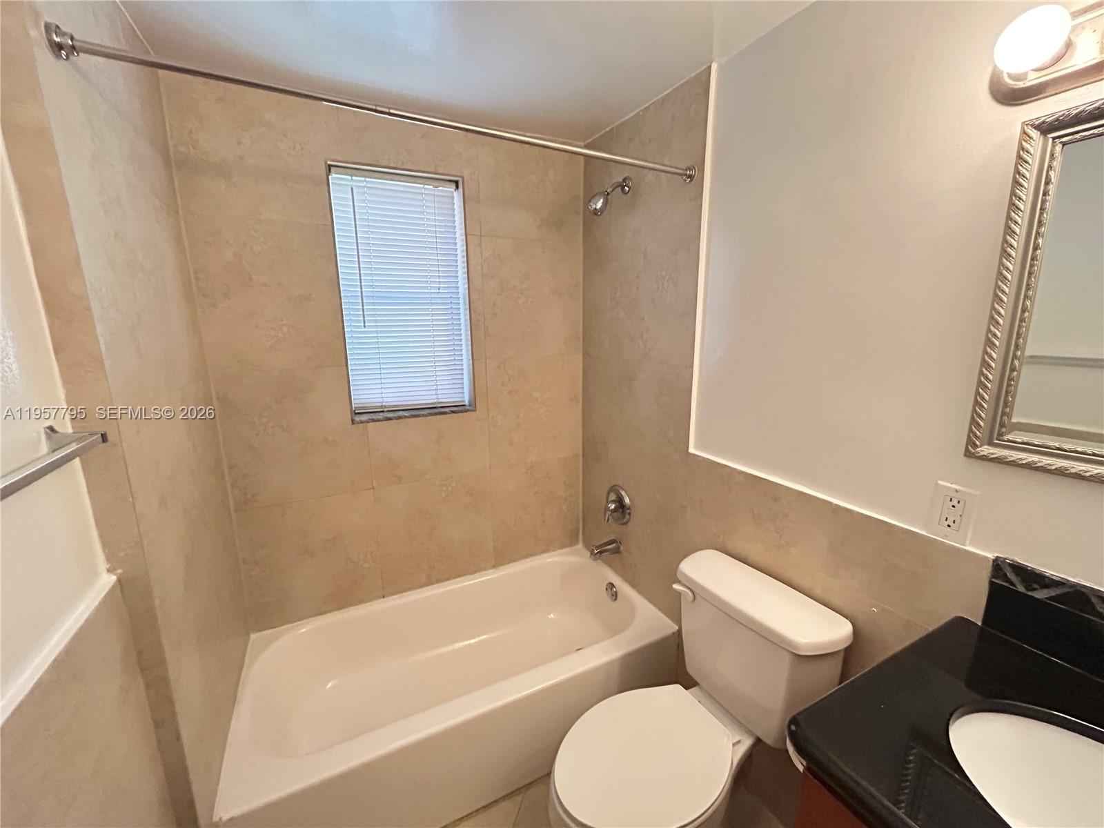 FAIRGREEN R/S - Residential Lease