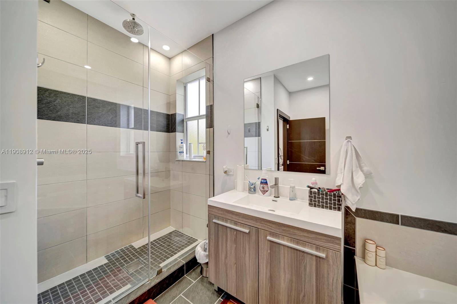 RESERVE AT DORAL EAST - Residential