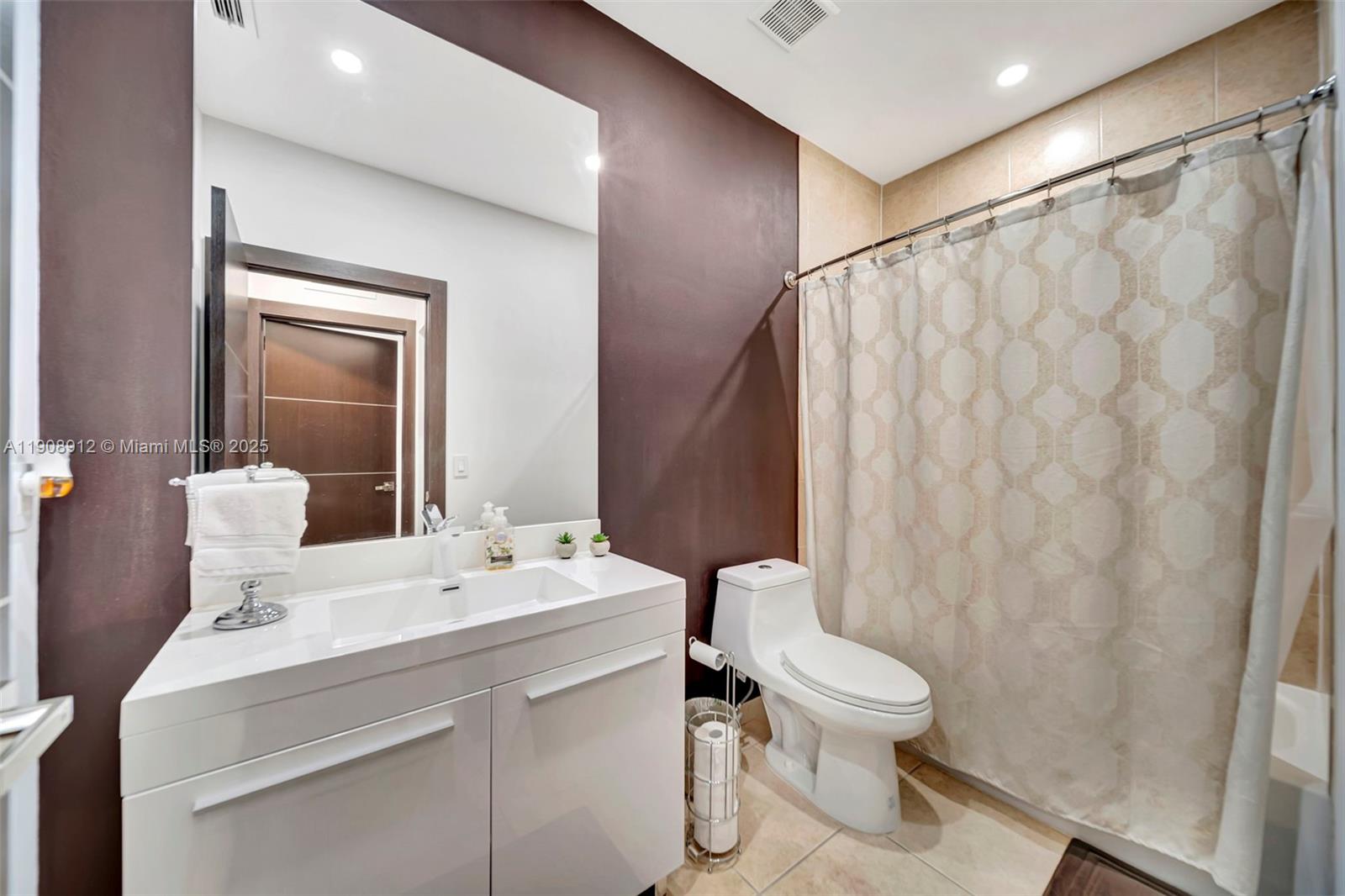 RESERVE AT DORAL EAST - Residential