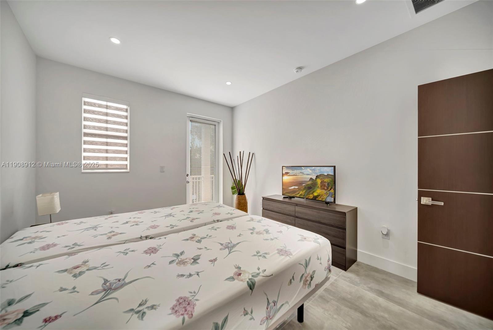 RESERVE AT DORAL EAST - Residential