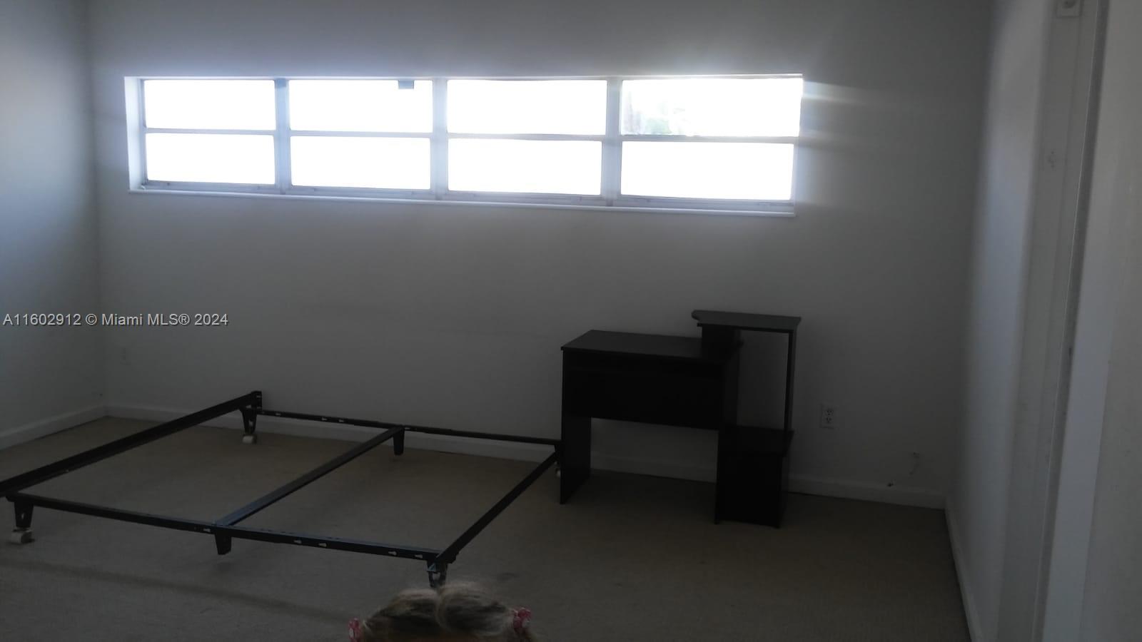 SUTTON HOUSE CONDO - Residential