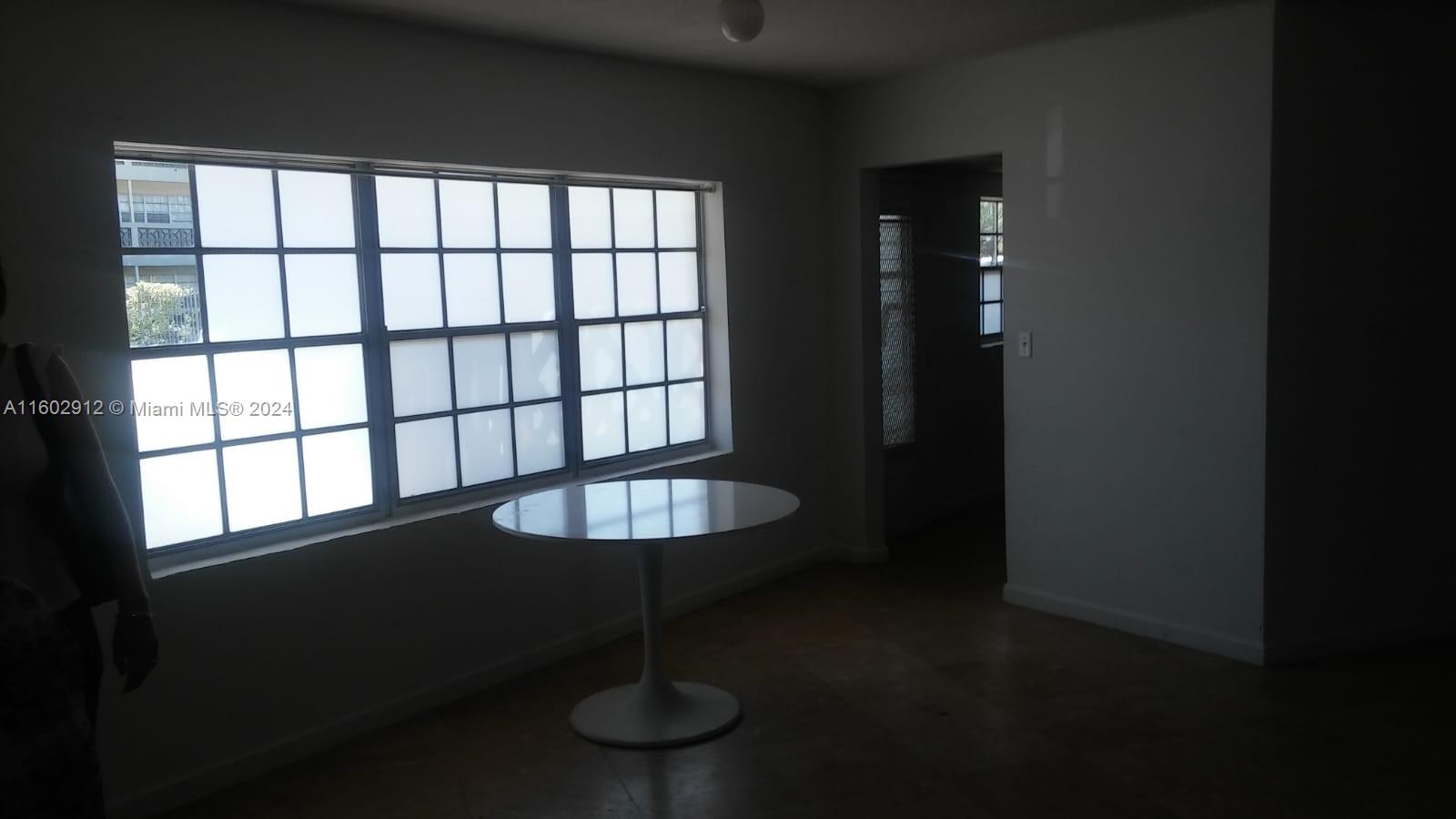 SUTTON HOUSE CONDO - Residential