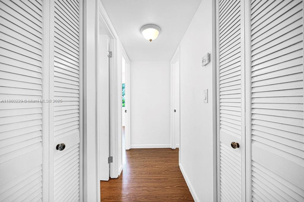 VILLAGE OF KINGS CREEK CO - Residential Lease