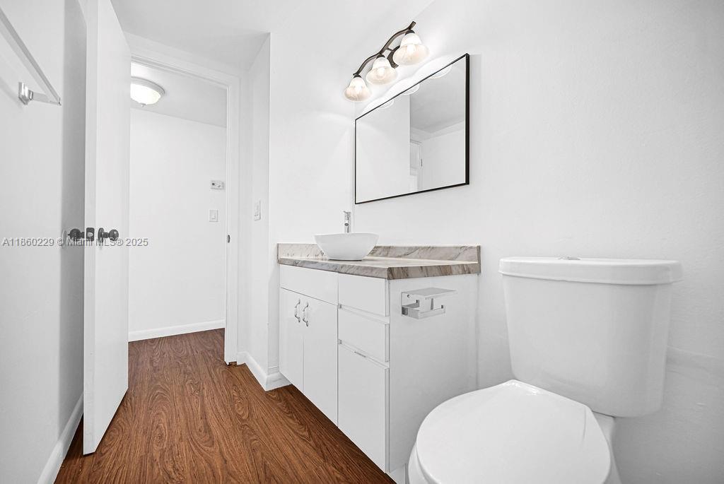 VILLAGE OF KINGS CREEK CO - Residential Lease