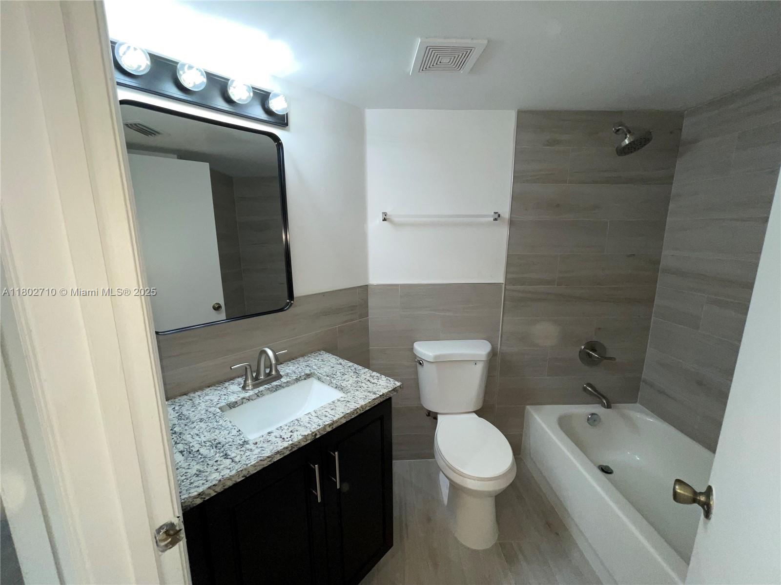 GRAND ISLES CONDO - Residential Lease