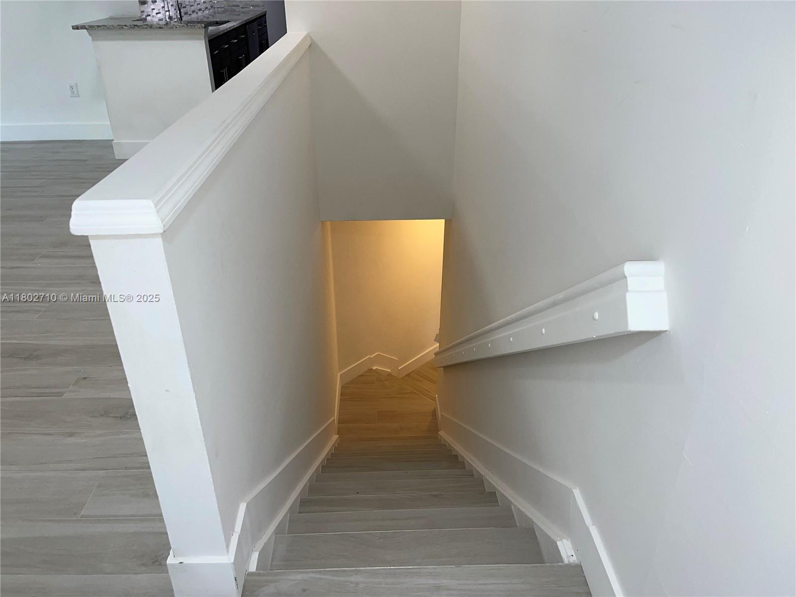GRAND ISLES CONDO - Residential Lease