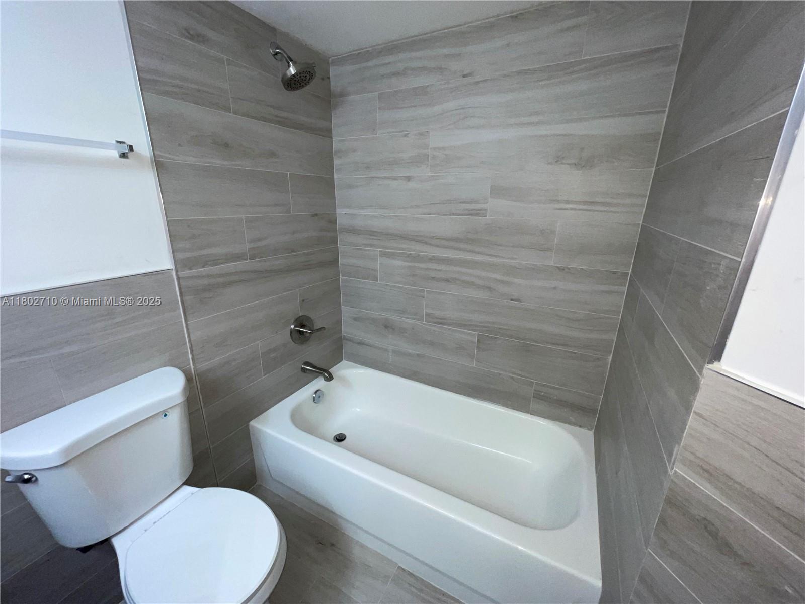 GRAND ISLES CONDO - Residential Lease