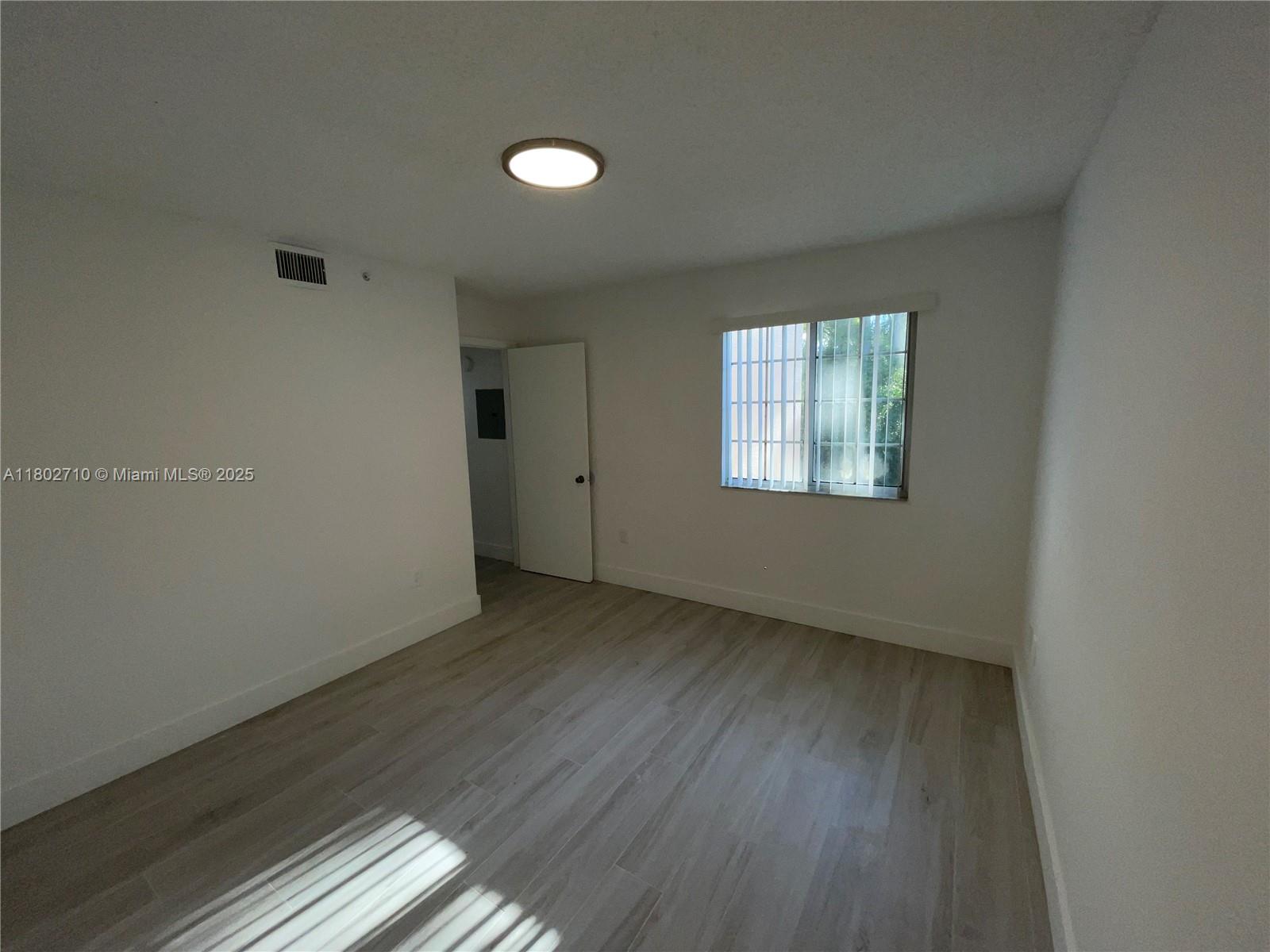GRAND ISLES CONDO - Residential Lease