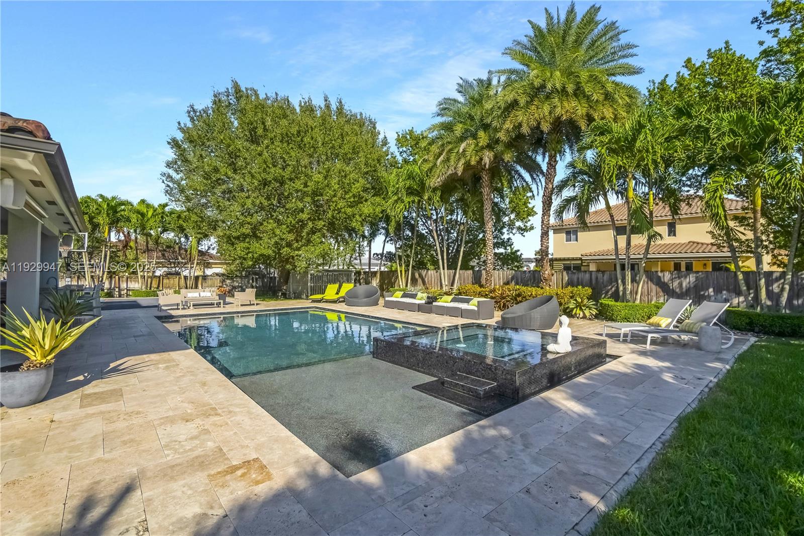 BONITA GRAND ESTATES SOUT - Residential