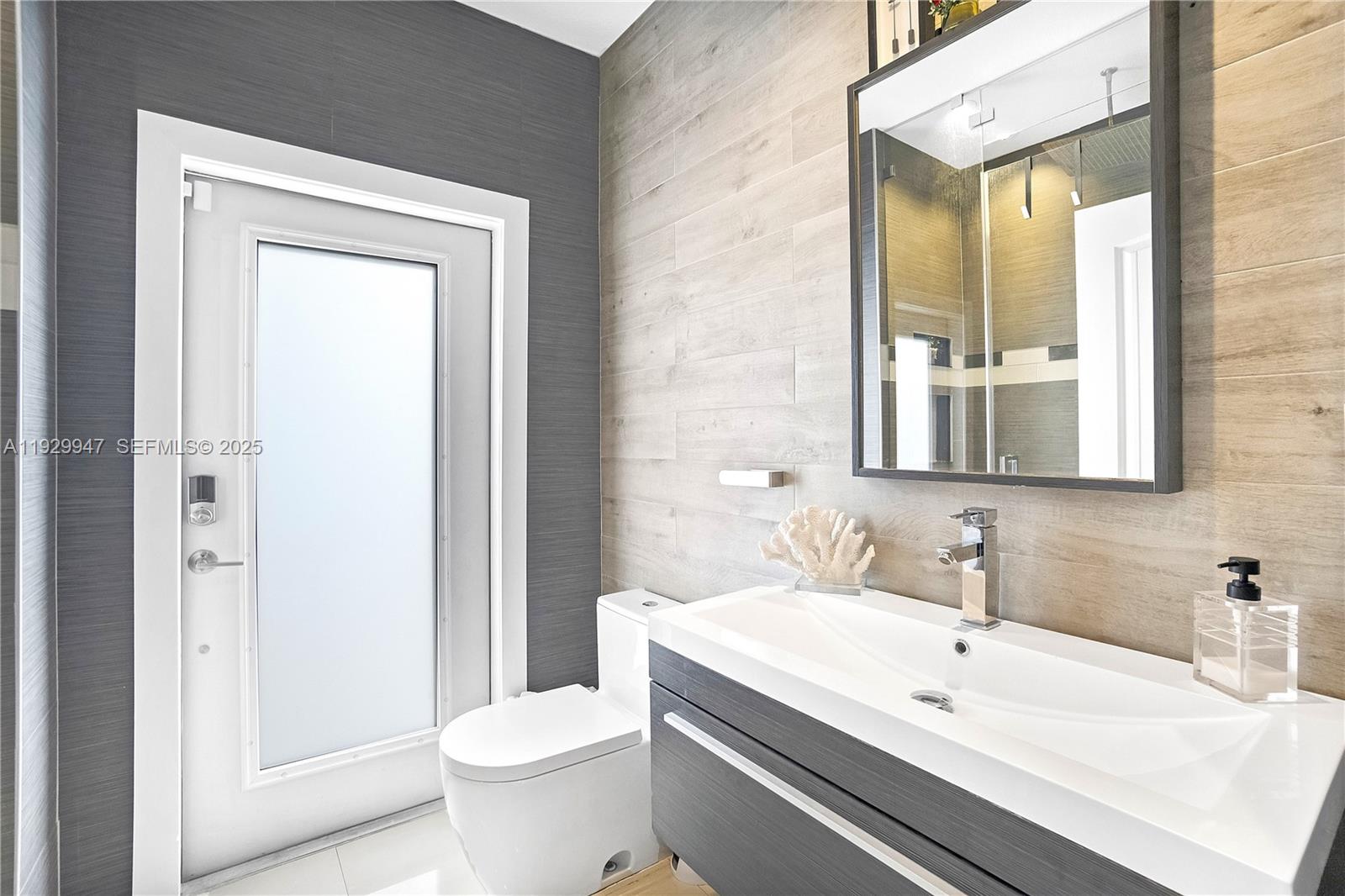 BONITA GRAND ESTATES SOUT - Residential