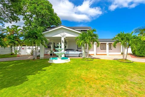 17881 SW 112th Pl Miami FL 33157