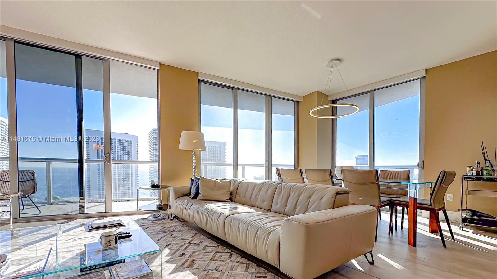BEACHWALK CONDOMINIUM - Residential