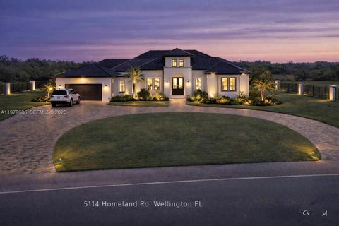 5130 Homeland Rd Lake Worth FL 33449