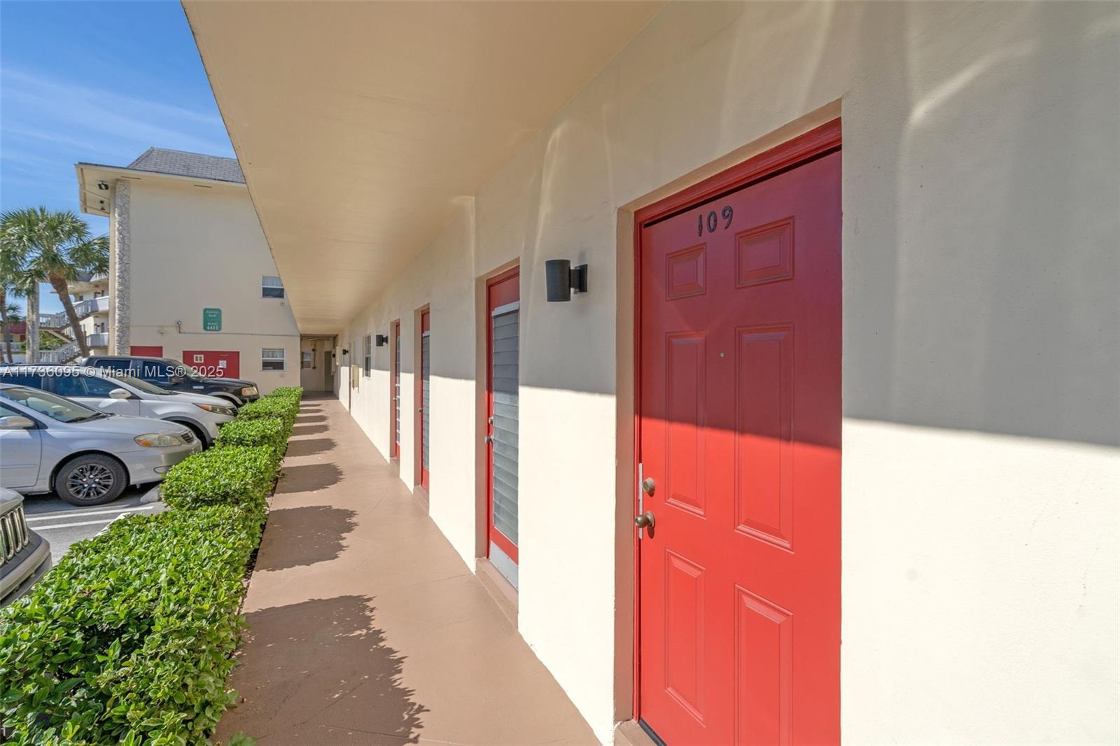 Property for Sale at 4411 Nw 16th St F109, Lauderhill, Miami-Dade County, Florida - Bedrooms: 2 
Bathrooms: 2  - $95,500