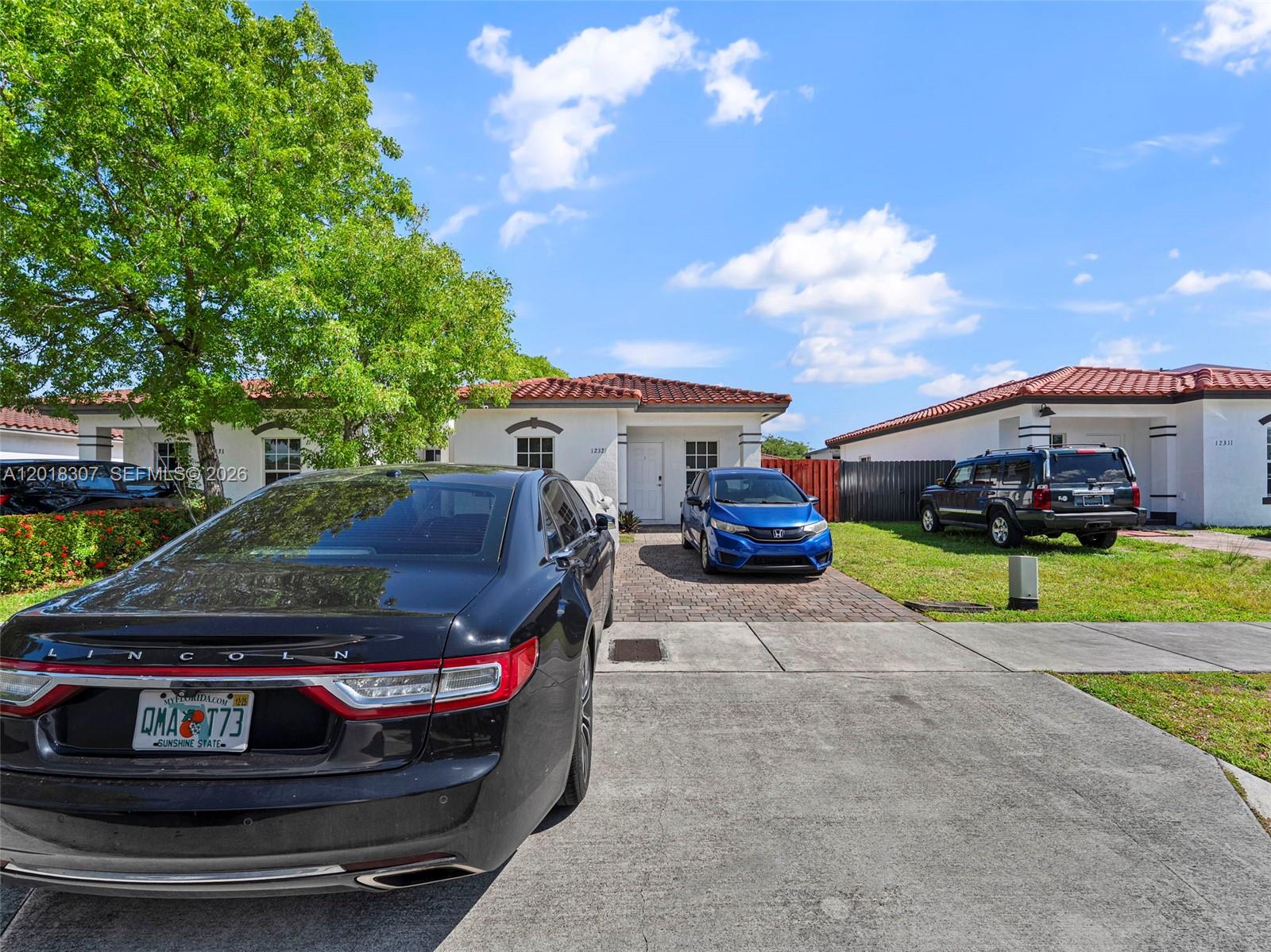 DE CAYON SUBDIVISION - Residential
