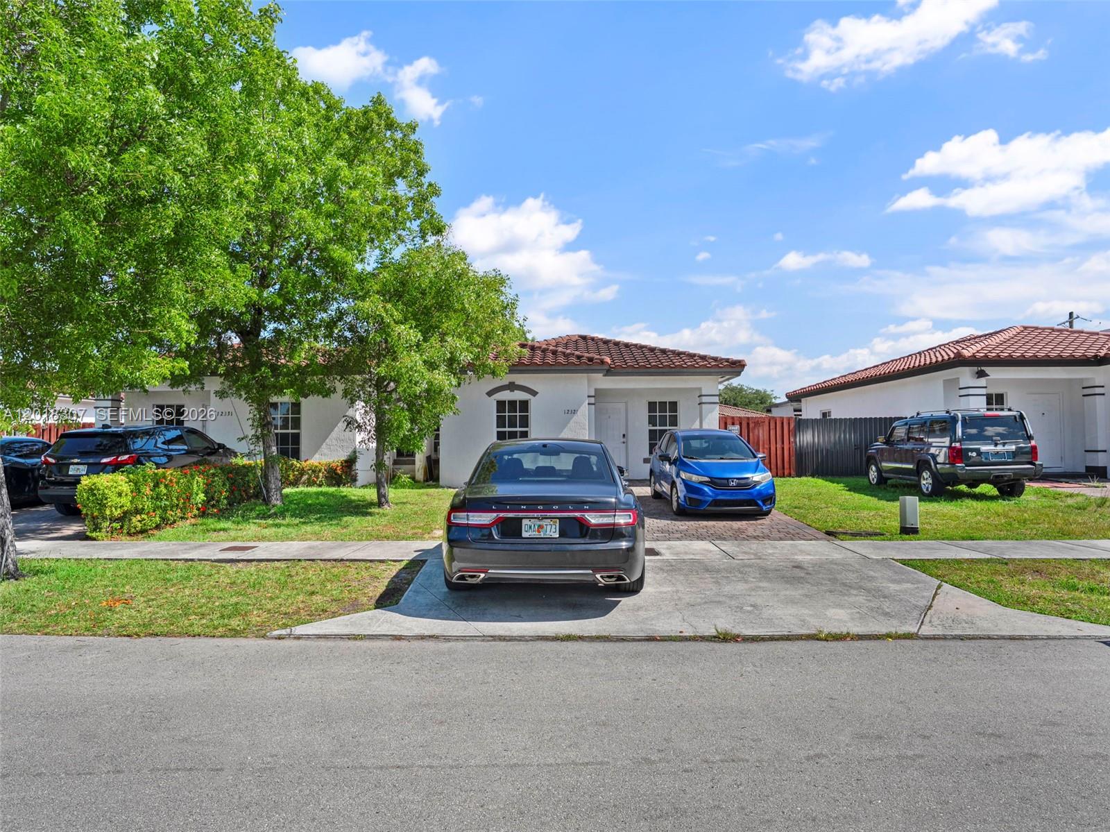 DE CAYON SUBDIVISION - Residential