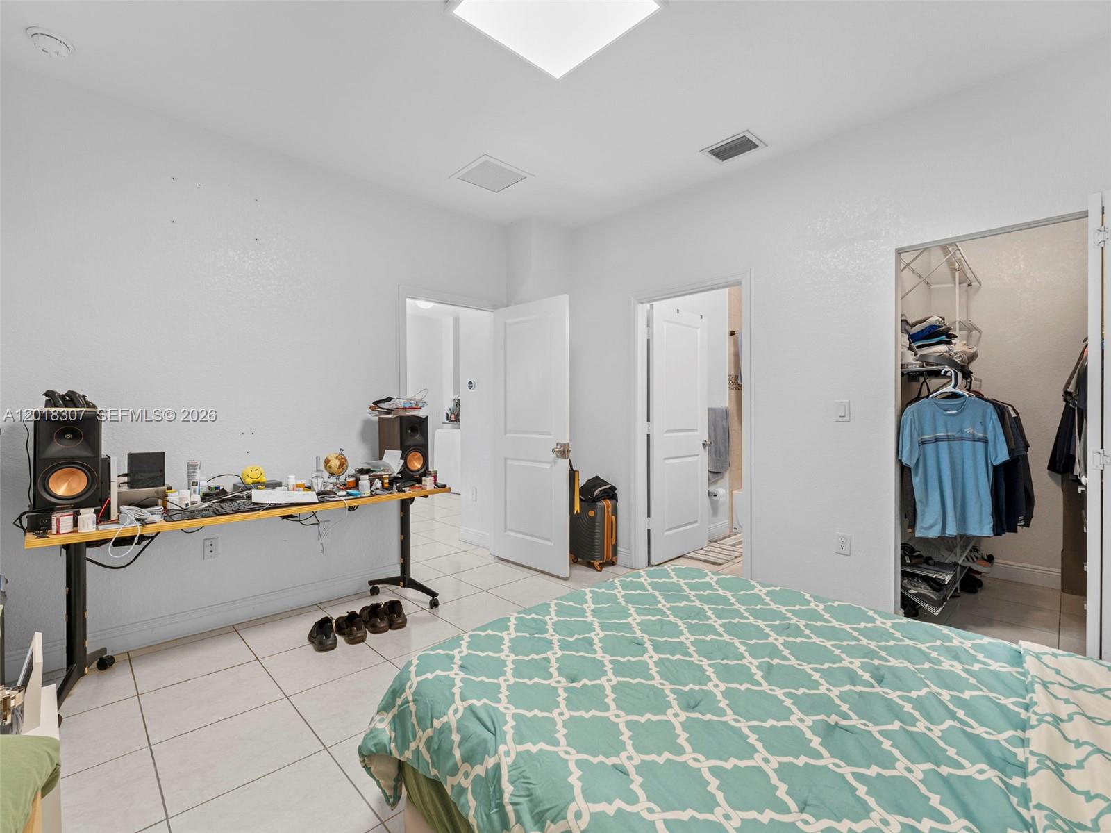 DE CAYON SUBDIVISION - Residential