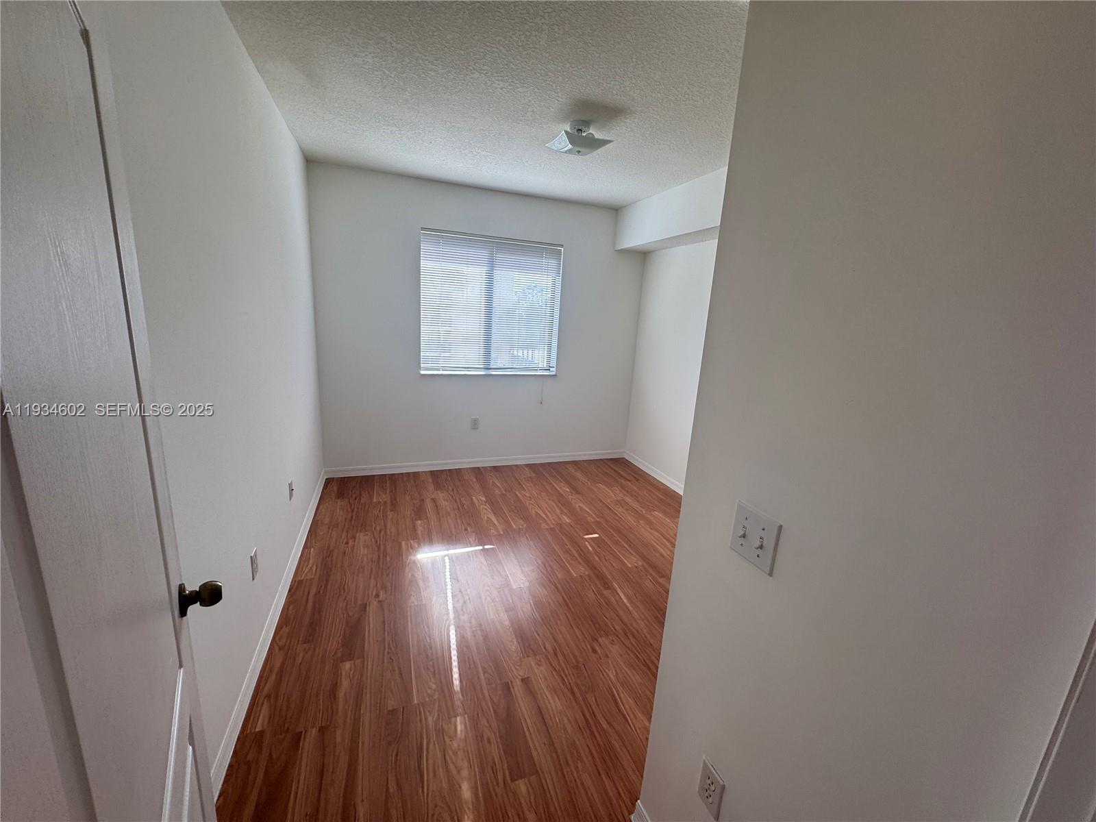 KEYSTONE COURTS CONDO - Residential