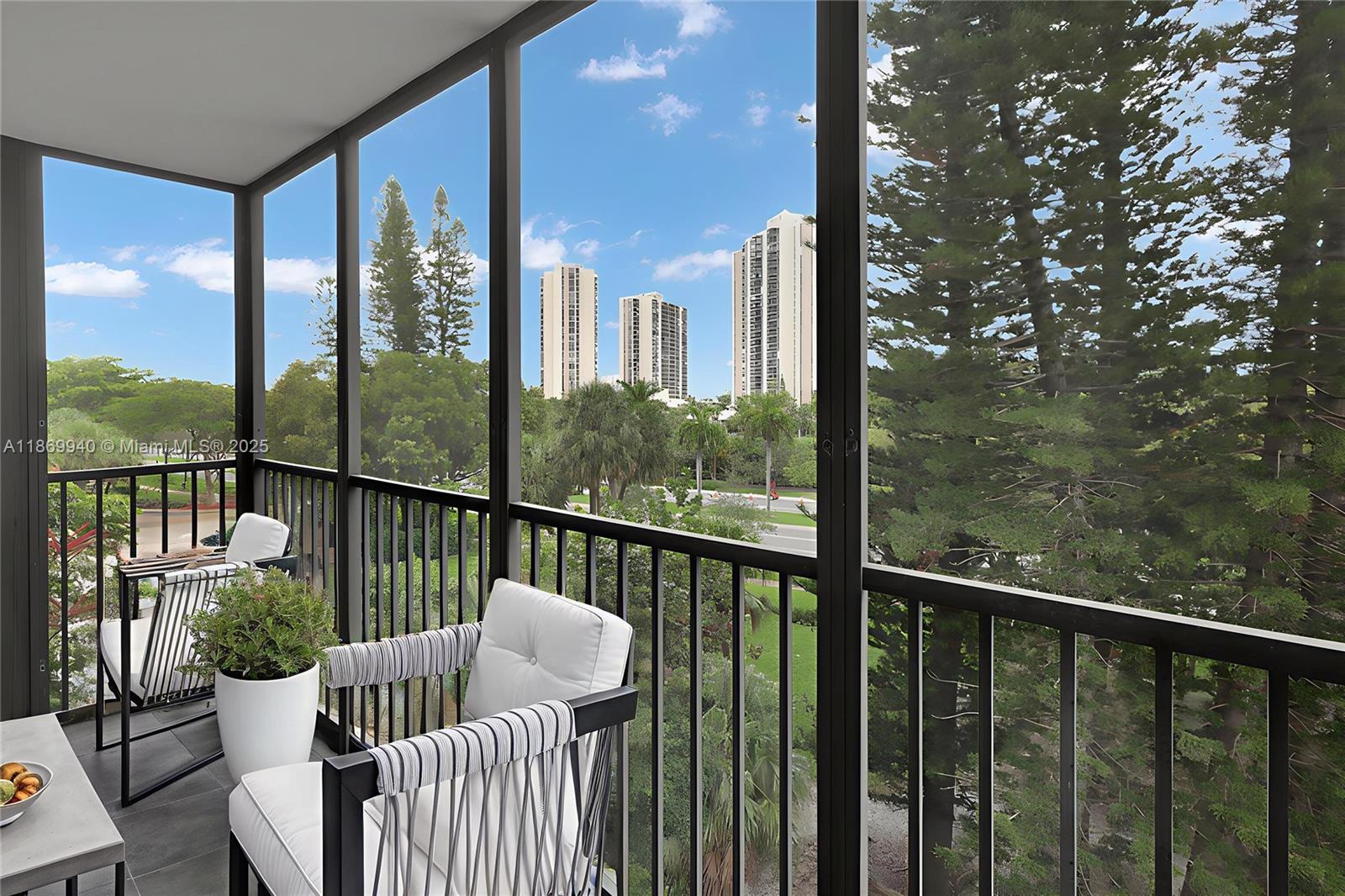 BONAVIDA CONDO - Residential