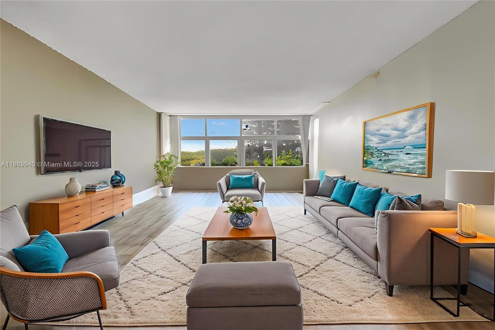 BONAVIDA CONDO - Residential