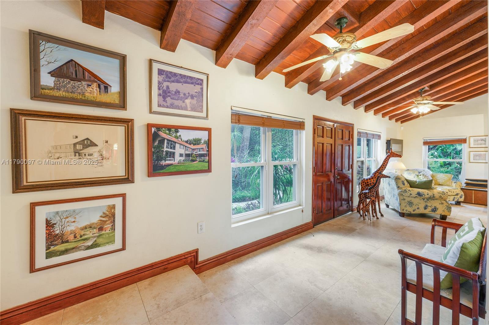 MIAMI SHORES SEC 1 AMD - Residential Lease