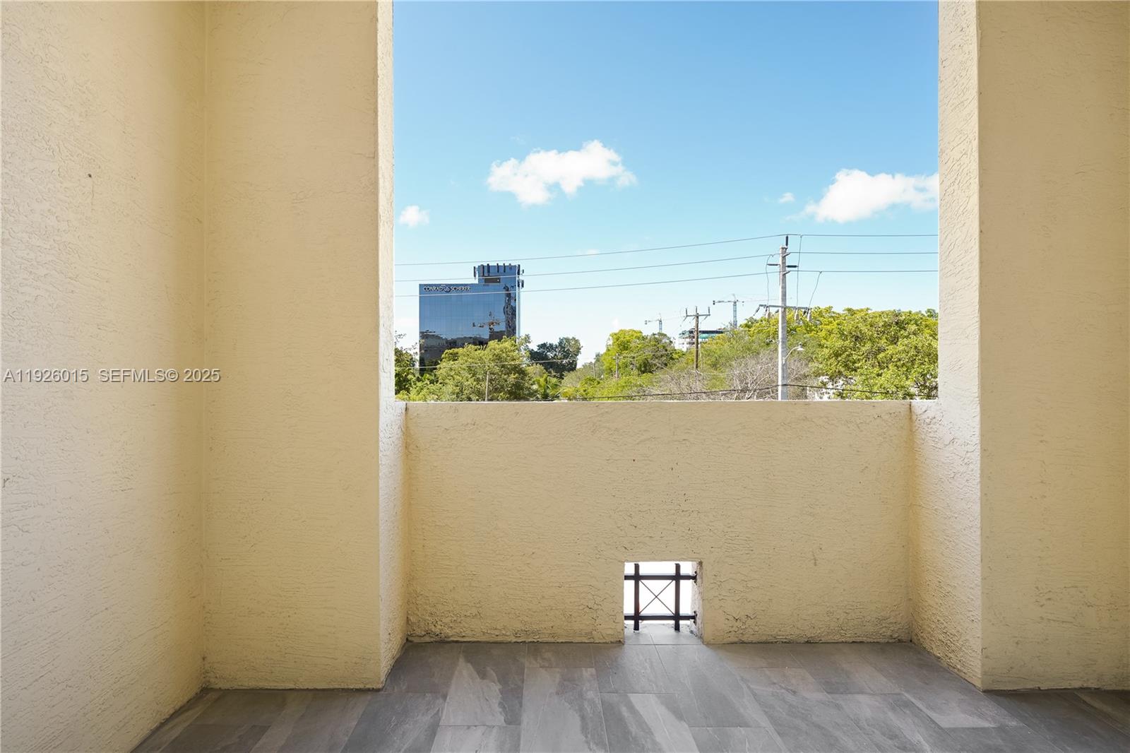 LAS OLAS BY THE RIVER CON - Residential Lease