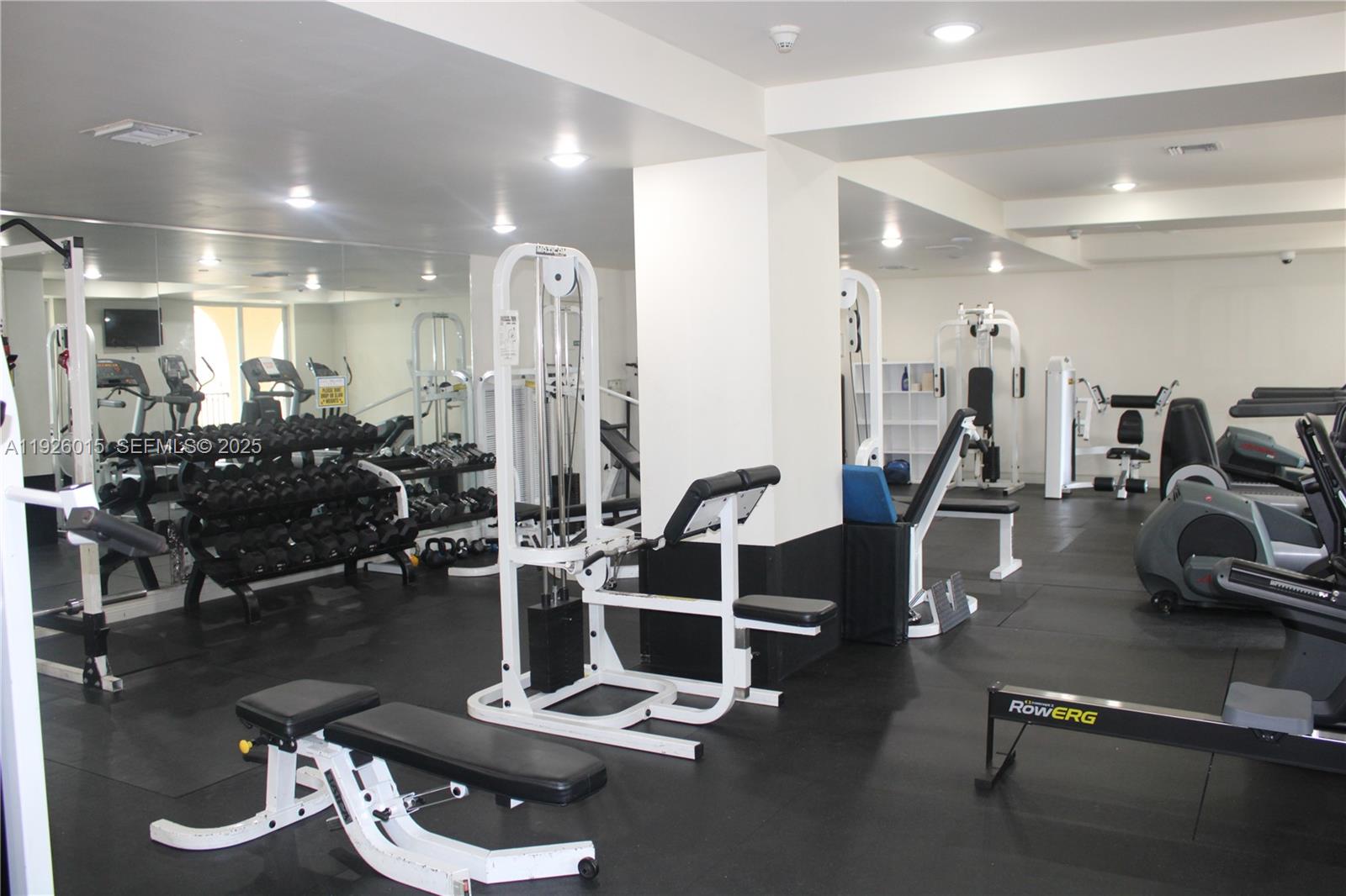 LAS OLAS BY THE RIVER CON - Residential Lease