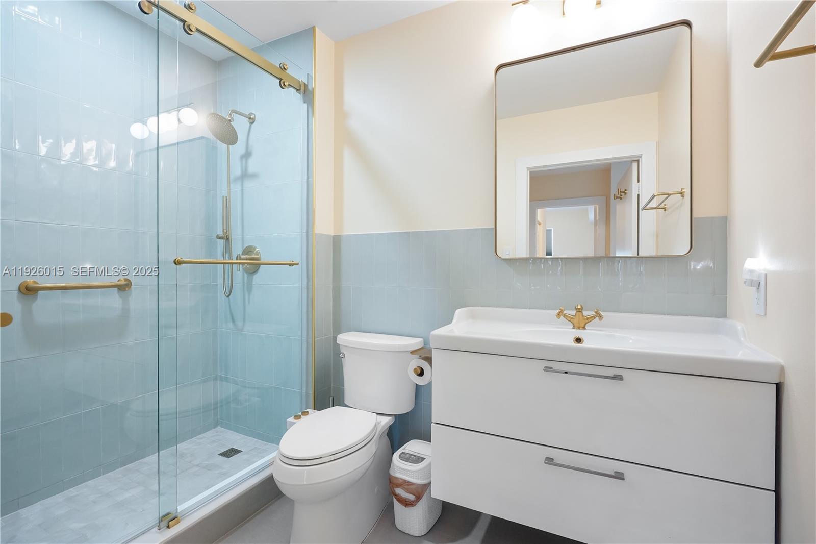 LAS OLAS BY THE RIVER CON - Residential Lease