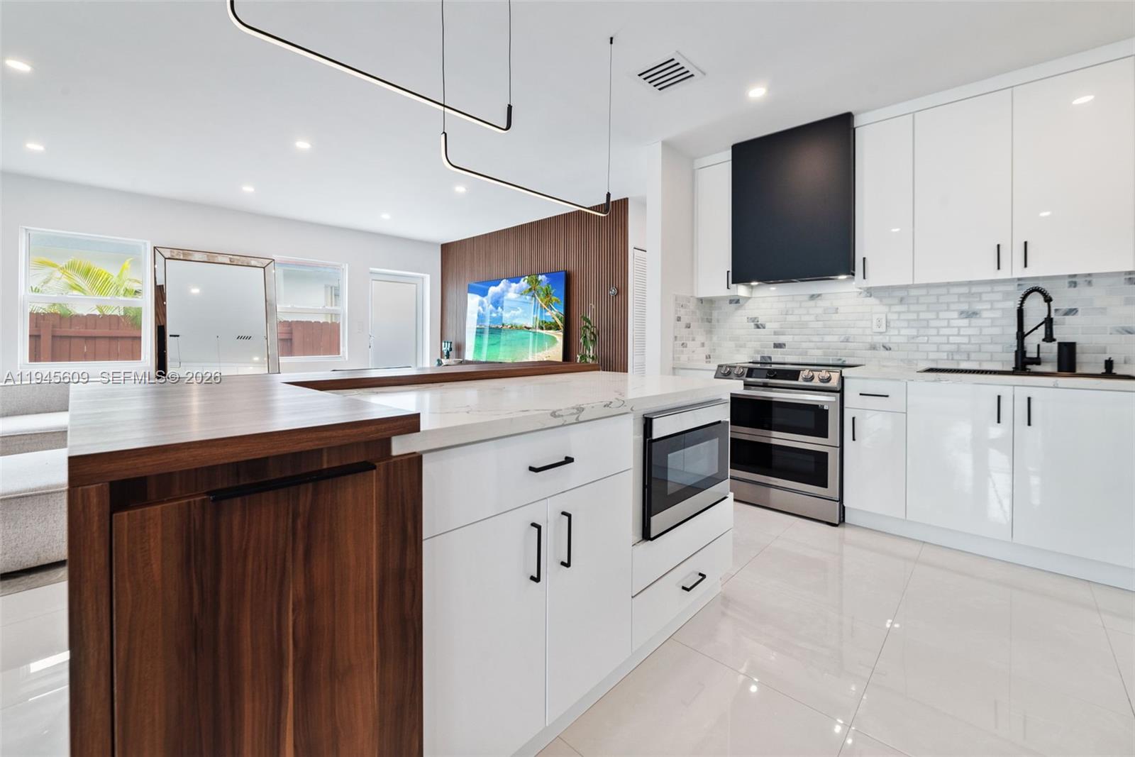 SHENANDOAH PARK - Residential