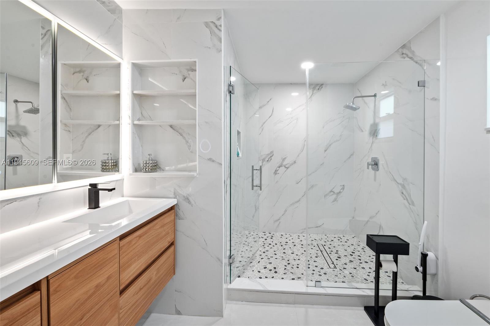 SHENANDOAH PARK - Residential