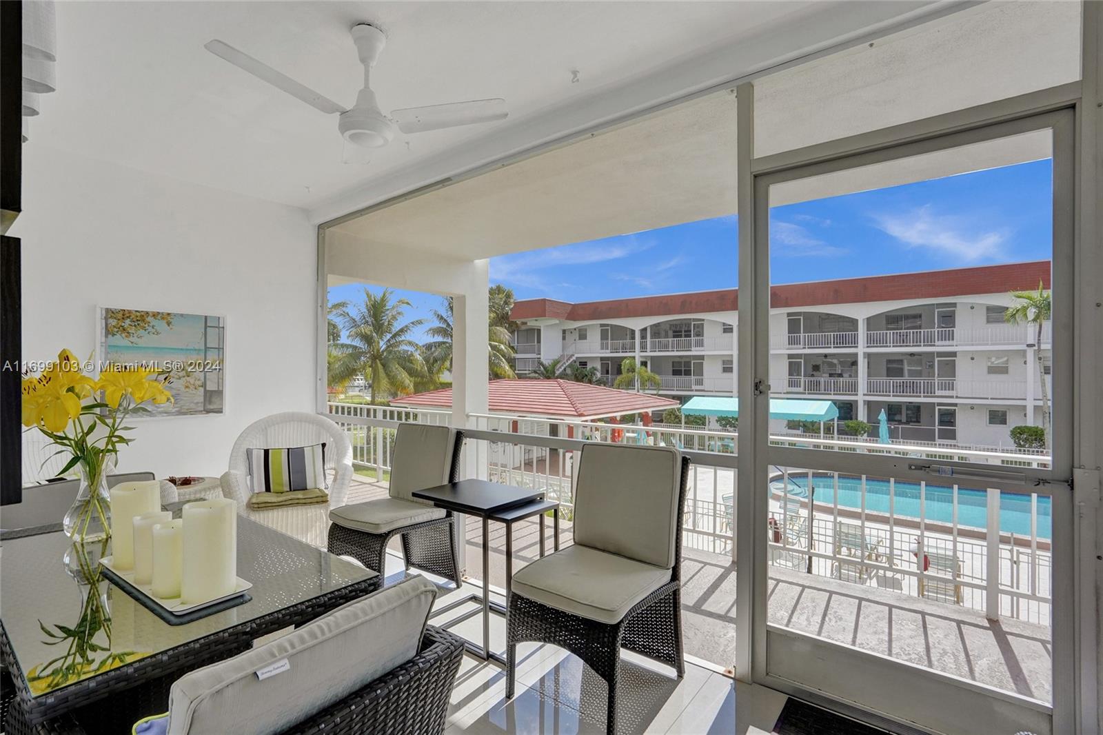 580 Egret Dr 220