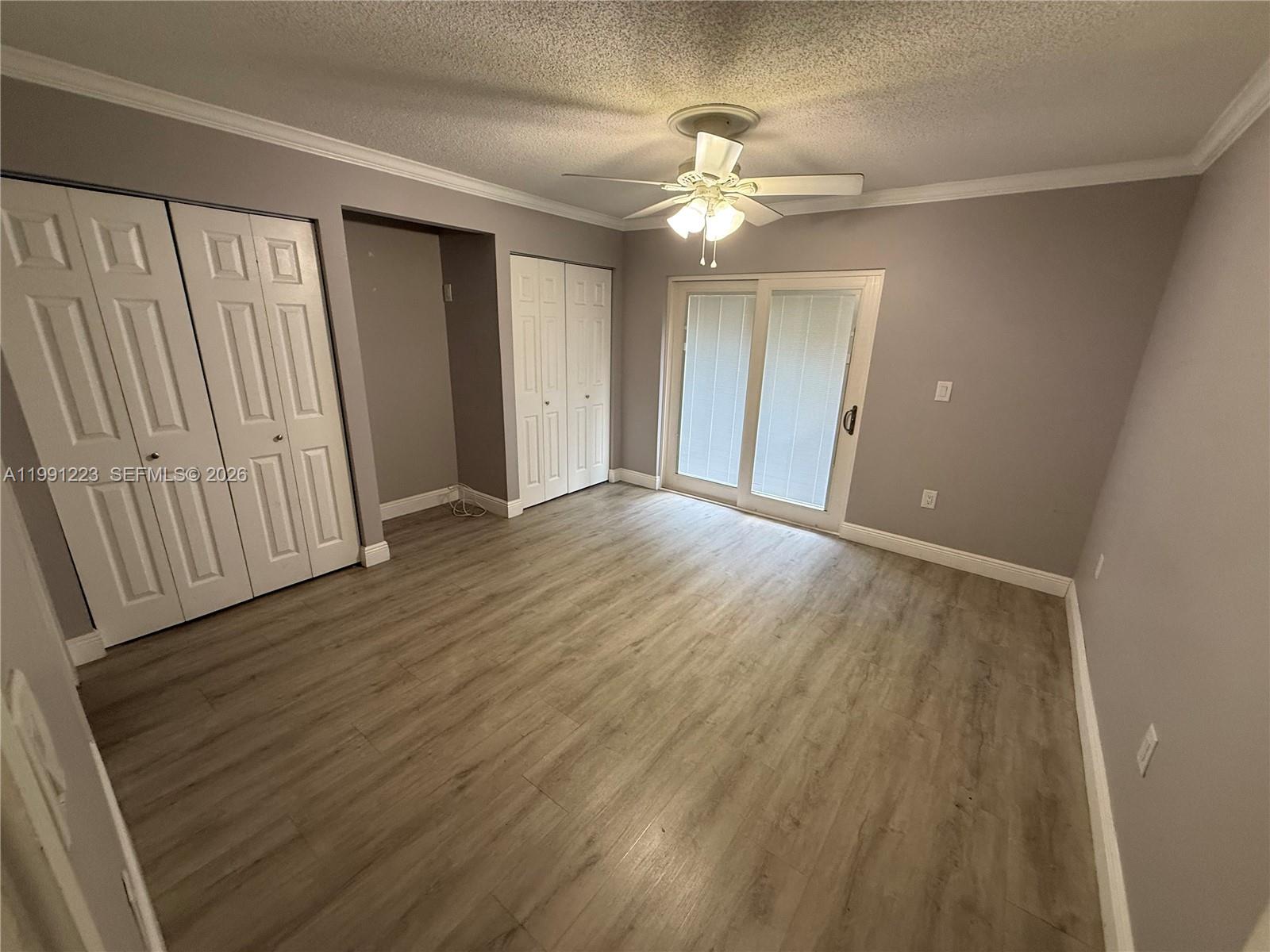 LAGUNA TROPICAL CONDO - Residential