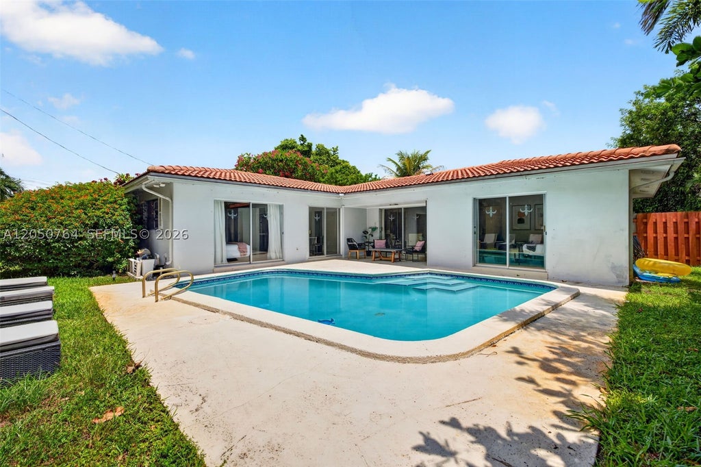 Photo of 1750 NE 56th St, Fort Lauderdale, FL 33334 (MLS # A12050764)